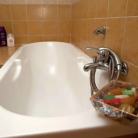 Casa Mauro Alojamento de Acomodação e Pequeno-almoço 3*